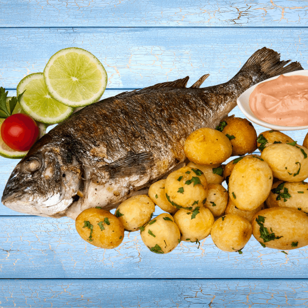 Dorada la Grătar cu Cartofi French și Lămâie